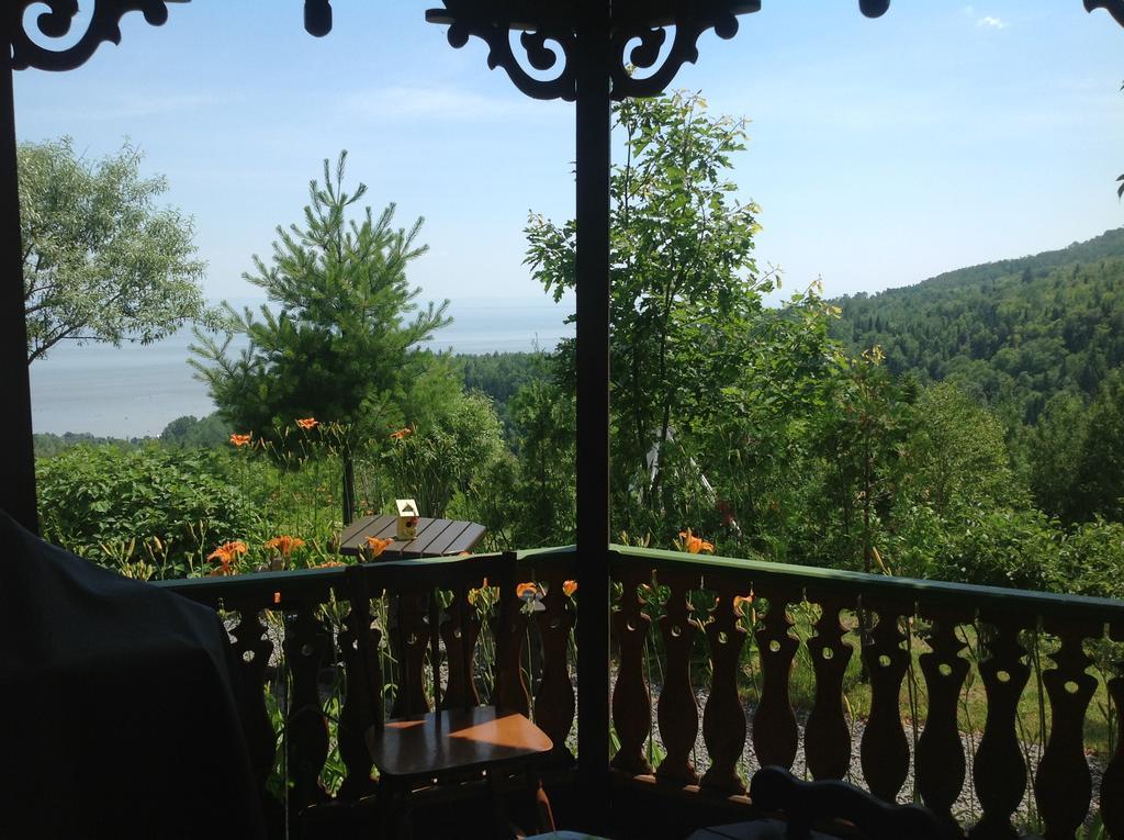Auberge La Cote D'Or Петіт-Рів'єр-Сен-Франсуа Екстер'єр фото